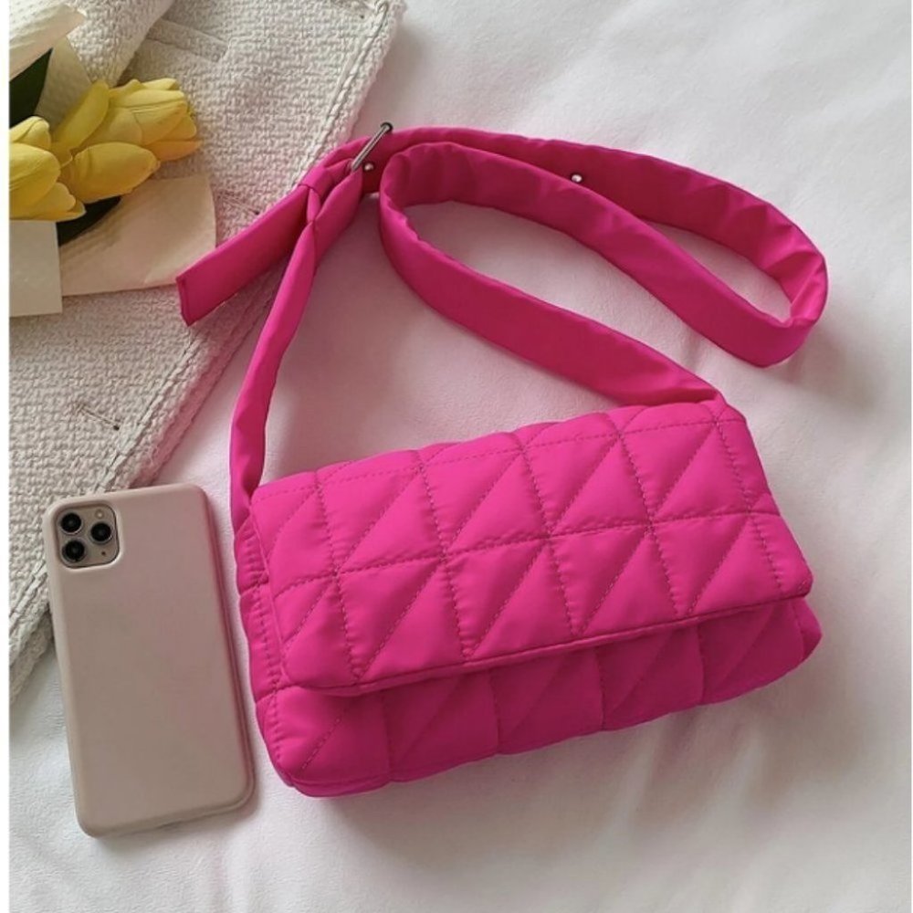 hot pink quilted shoulder bag trending cute fun - Picture 1 of 7